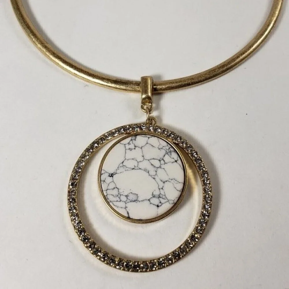 Gold Choker Necklace with Sparkly Crystal Hoop Round Rhinestone Pendant Jewelry